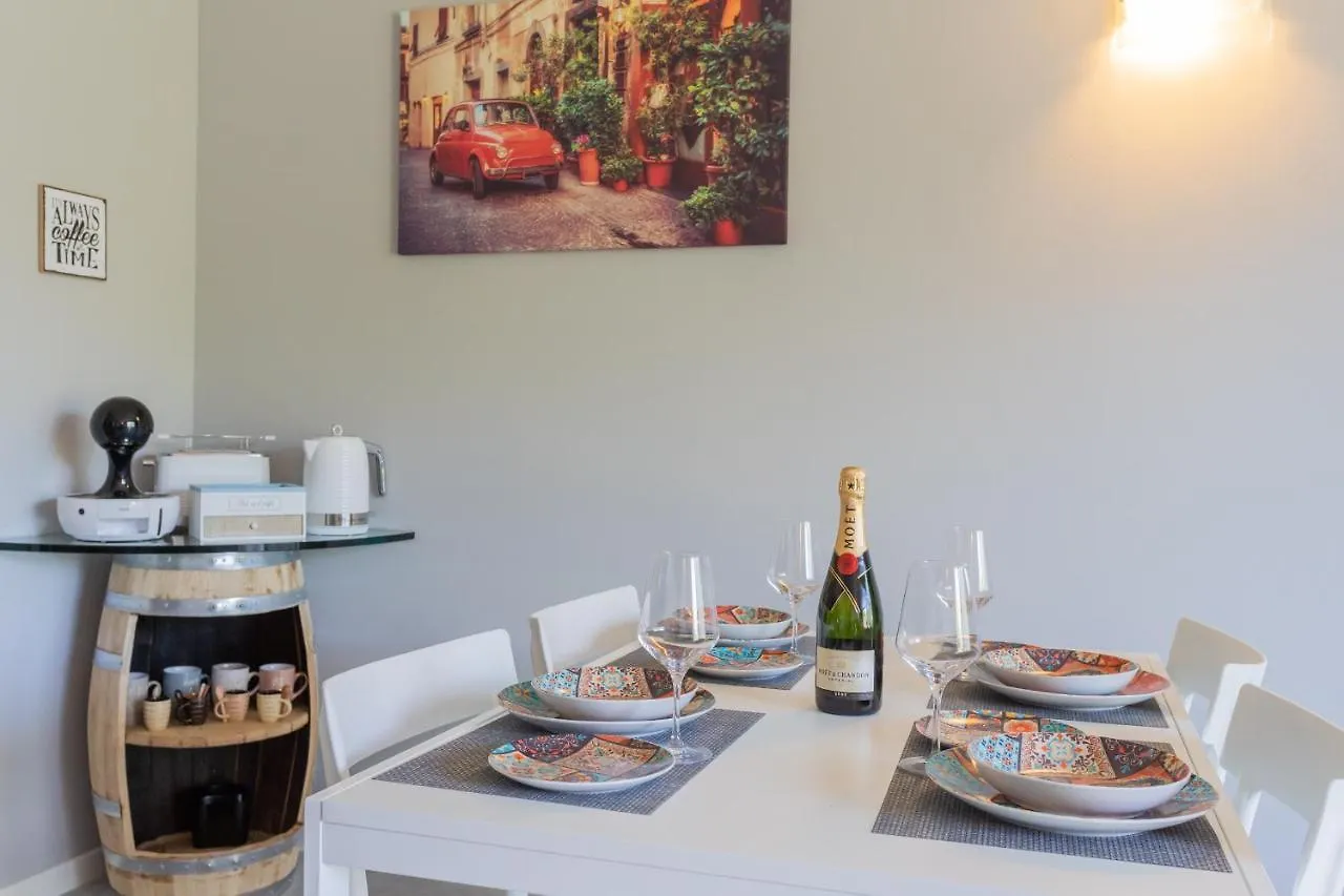 Anna'S Lodge Quite & Charme Pianello Del Lario 0*,  İtalya