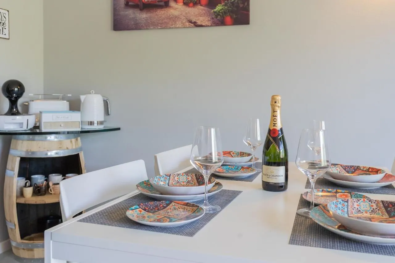 Daire Anna'S Lodge Quite & Charme Pianello Del Lario