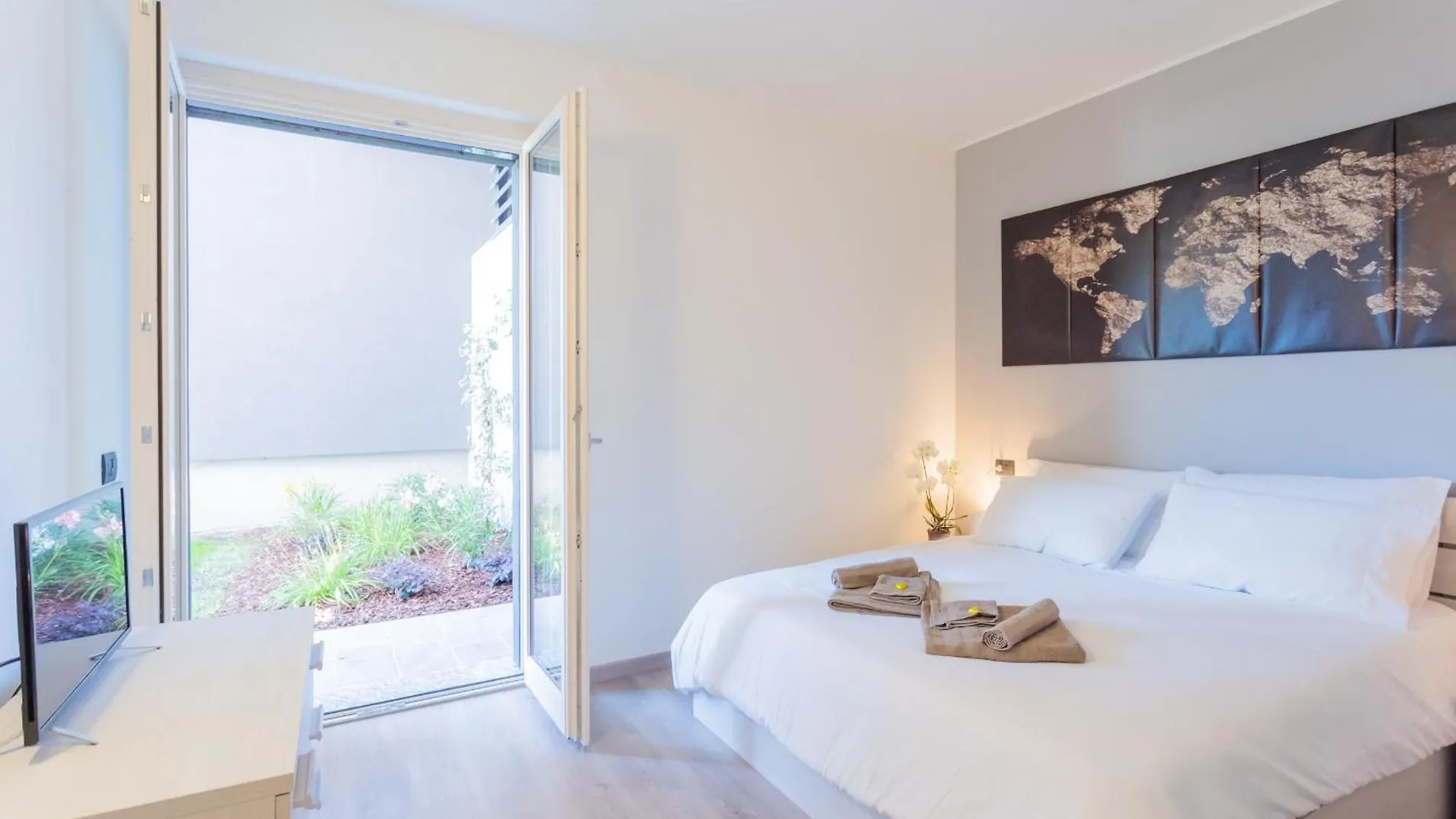 Anna'S Lodge Quite & Charme Pianello Del Lario