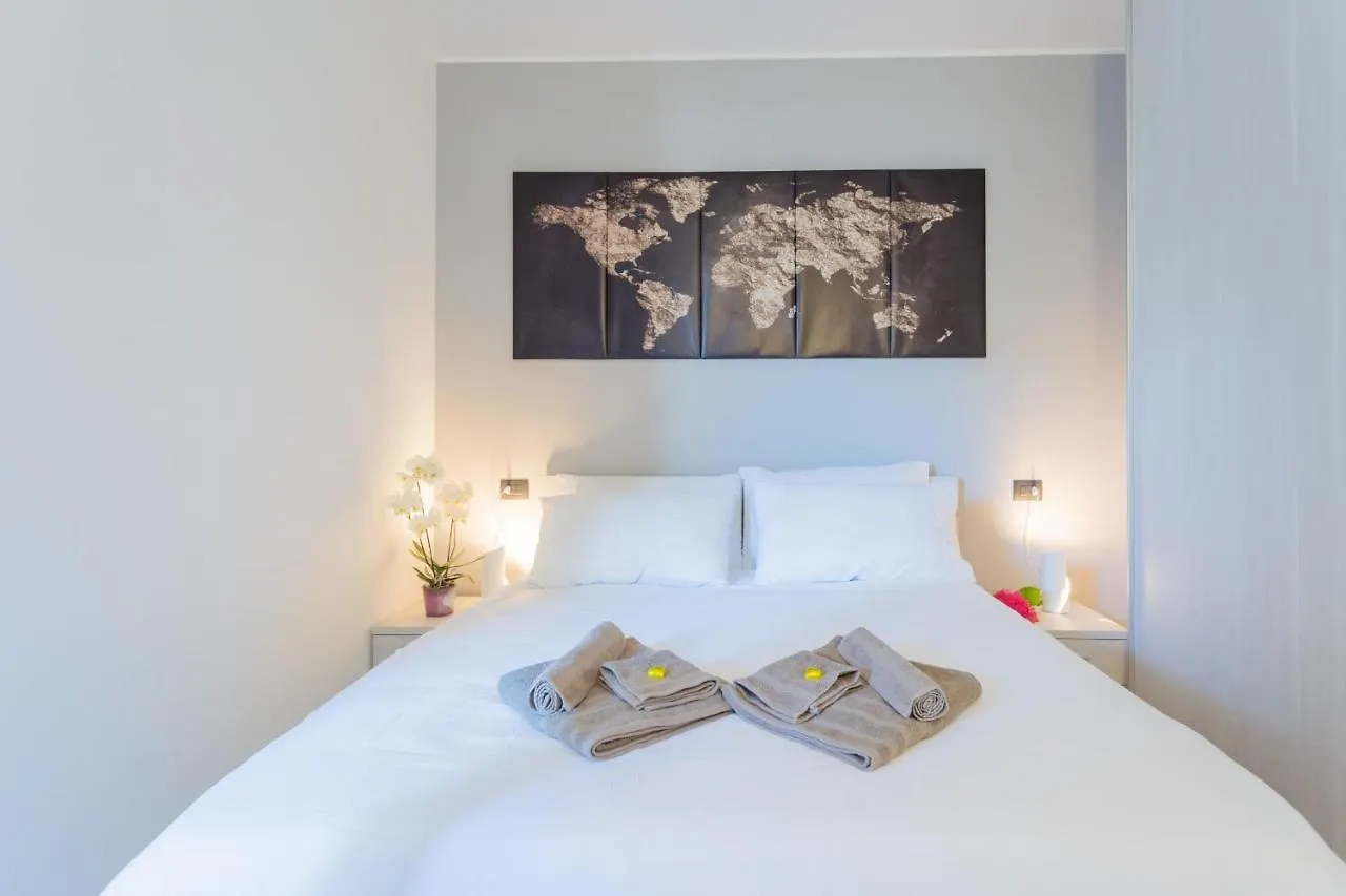 Anna'S Lodge Quite & Charme Pianello Del Lario
